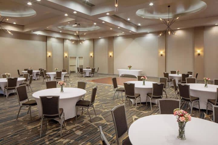 Meeting facility